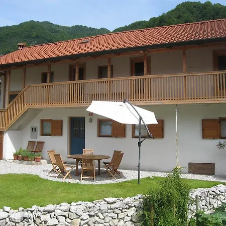 度假居 House Leba *